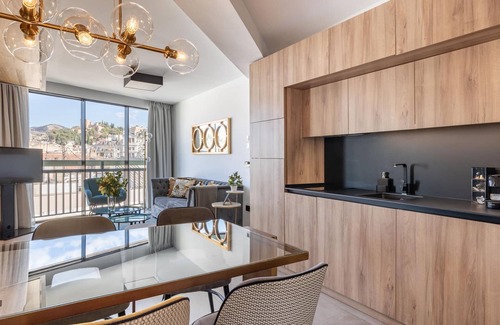 Granada City Center Apartment | Luxury Alhambra Penthouse Collection Morayma