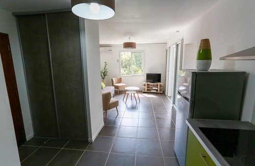 L'Ermitage-les-Bains Apartment | Luxury apartment 200 meters from the beach