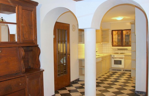 Castagnola Apartment | Luxury apartment Brè Castagnola-lake,indoorpool,aircondition,park,private street