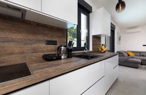 Krk Apartment | Luxury Apartment I. with a heated pool in Villa Adria Apartments