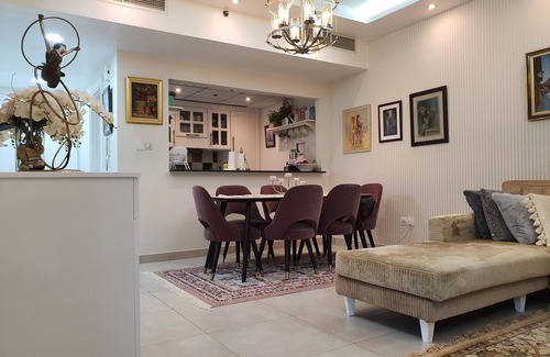 Dubai Marina Apartment | Luxury apartment In the heart of Dubai Marina, No.1 best tower next to the beach