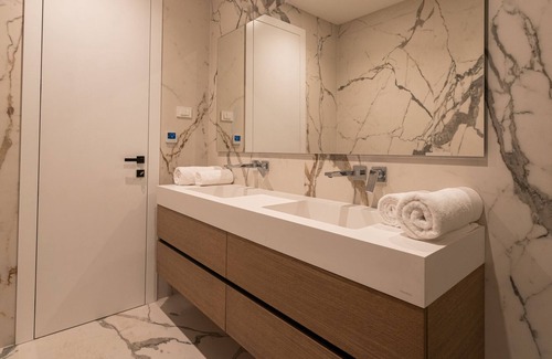 Opatija House | luxury apartment with a pool