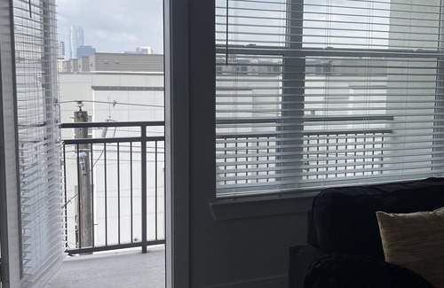 Cityplace Apartment | Luxury Apt in the Heart of Downtown 1bd/ 1ba