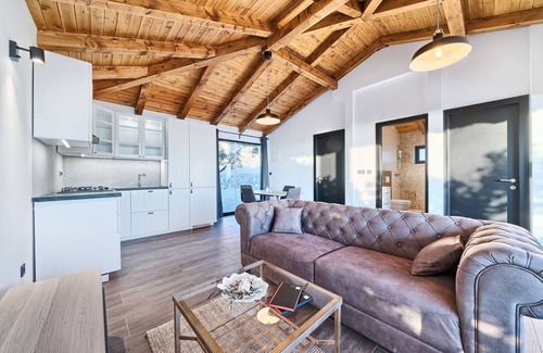 Susica House | Luxury Bungalow New Horizons II