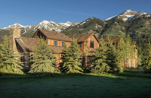 Teton Village House | Luxury Cabin in Teton Village, expansive ski slope views