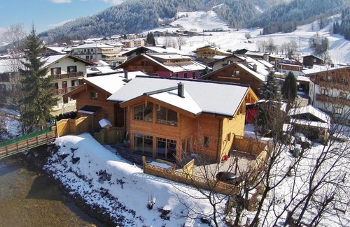 Kaprun Ski Chalet | Luxury Chalet in Kaprun Salzburg with Sauna