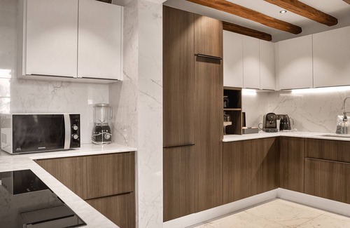 Val-d'Isere Ski Chalet | Luxury Chalet in Val-d'Isère for 8 with comfort included