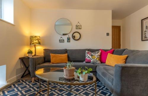 Chester Apartment | Luxury Chapel Apartment within City Walls
