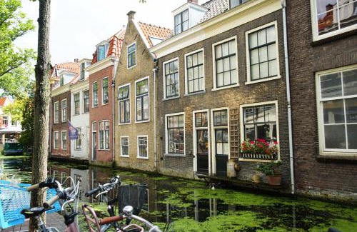 Delft House | Luxury City Center Studio