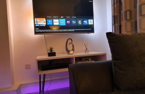 Norwich Apartment | Luxury City Centre Flat with Secure Parking