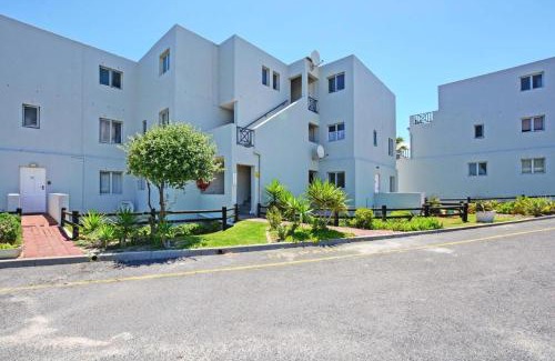 West Beach Apartment | Luxury Coastal Retreat