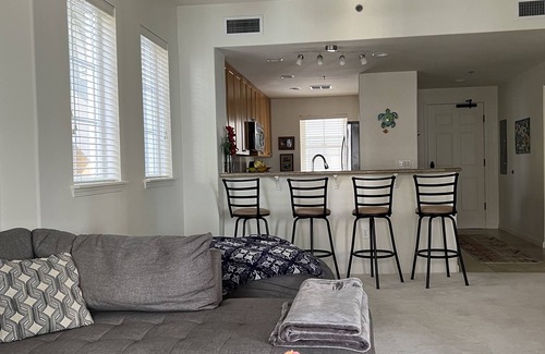 Hawaii Kai Condo | Luxury Condominium in Peninsula at Hawaii Kai