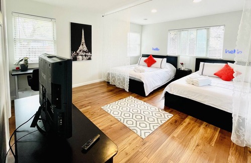 Concord House | ✨Luxury |Cozy~Modern🛋 w/DISCOUNTED Opportunity 🌉
