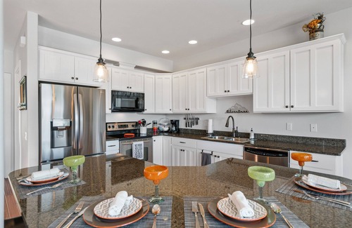 Quincy House | Luxury @ Crescent Bar! Pool & Free Golf!