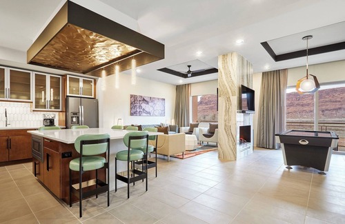 Moab Resort | Luxury Desert Retreat a Thrill Seekers Dream!