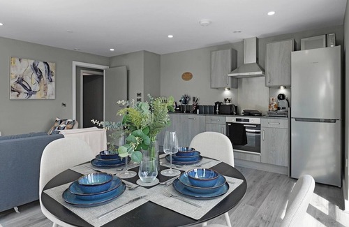 Liverpool City Centre Apartment | Luxury Dockside Apartment