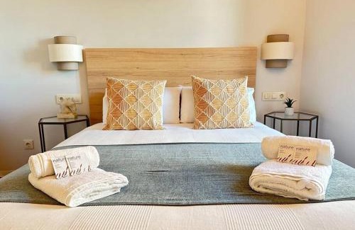 Casco Vello Apartment | Luxury Downtown C. Del Tratado 2