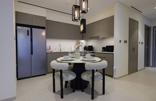 Downtown Dubai Apartment | Luxury Downtown Dubai Apt with Fountain View & Balcony