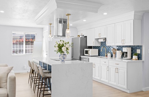 West Valley City House | Luxury Dream Home with HOT TUBn