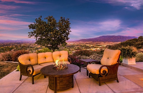 Temecula House | Luxury Estate with Stunning Views of the Valley
