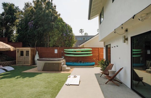 Oxnard Shores House | Luxury Family Getaway – Steps from Oxnard Shores