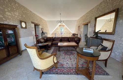Saint-Jean-Saint-Germain Bed & Breakfast | Luxury bed and breakfast in the heart of the Châteaux de la Loire near Beauval Zoo
