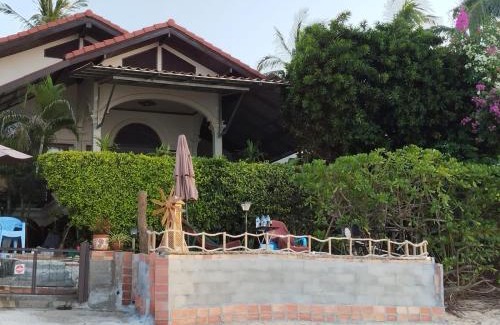 Bang Po Villa | Luxury front sea private villa, 3 bedroom on the bang po beach Maenam ,ko Samui