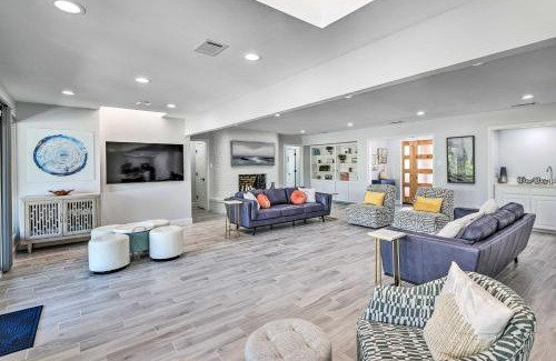 Granbury House | Luxury Granbury Home with Private Boat Dock!