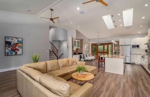 Greenwood Village House | Luxury Greenwood Village Hot Tub Theater Sauna Chef's Kitchen Parks