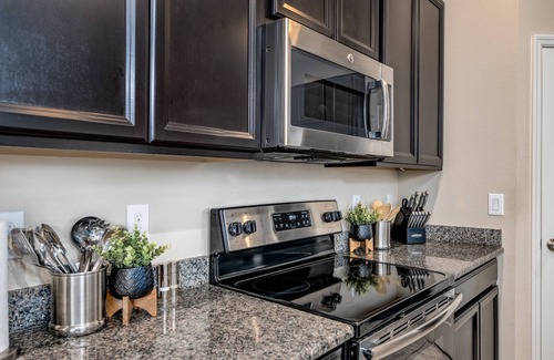 Riverview House | Luxury Hideaway in Sunshine State