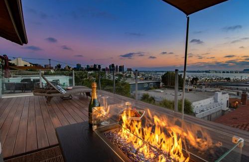 Middletown House | Luxury Hilltop Retreat in the City - Amazing View