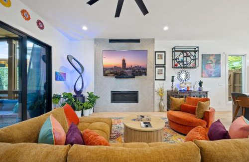 Reynoldstown House | Luxury Home 4BR 4BA City Views HotTub GameRoom