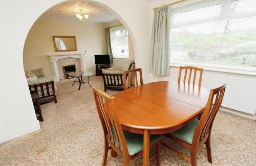 Bradford House | Luxury Home in Low Moor