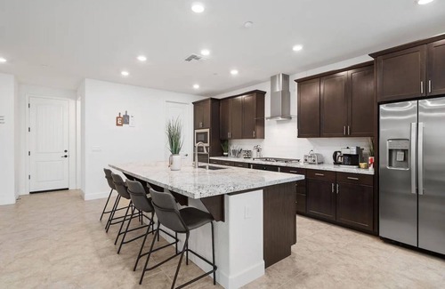 Elk Grove House | Luxury home with games room & more