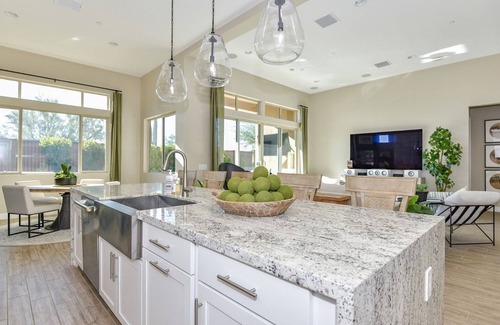 North Scottsdale House | Luxury Home with pool 30 minutes from Superbowl & 10 minutes from Phoenix Open!