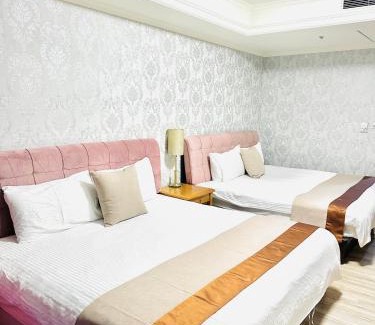 West District Apartment | Luxury House