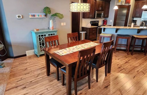 Spirit Lake Condo | Luxury Lakeside Bridges Bay Condo