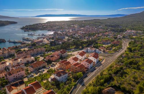 Cres Apartment | Luxury Landing