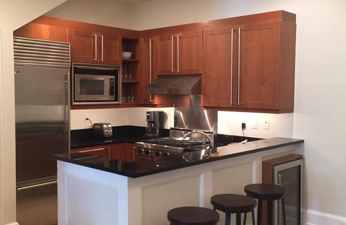 Baytowne Wharf House | Luxury living in the heart of the Village of Baytowne