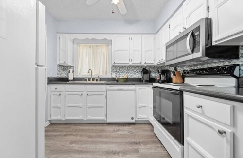 Hot Springs Village Villa | Luxury Living On Macotera Place