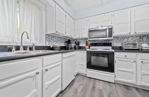 Hot Springs Village Villa | Luxury Living On Macotera Place