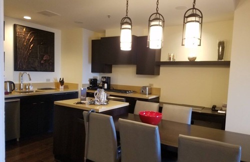 Fisherman's Wharf Apartment | Luxury & Location - 5 Star San Francisco Experience