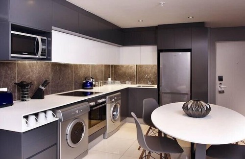 Sandown Apartment | Luxury Loft in Sandton City