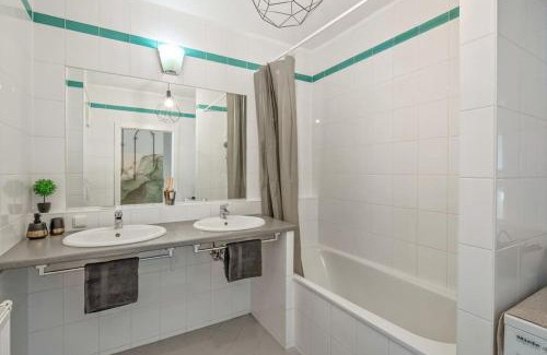 Meidling Apartment | „Luxury Loft View“ 4BR/near Centre/Schönbrun