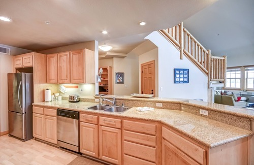 Kirkwood Condo | Luxury Meadow Stone 402 Camp Kirkwood-3+ bdrm