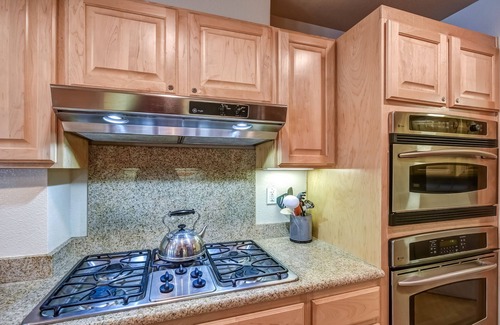 Kirkwood Condo | Luxury Meadow Stone 402 Camp Kirkwood-3+ bdrm