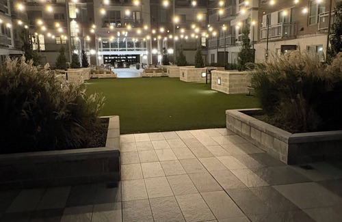 Midtown Apartment | Luxury Midtown Stay w/Stunning Skyline Views