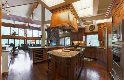 Pine House | Luxury Mountain Retreat, Pine, AZ: Top Amenities, Backs Forest, Stunning Views
