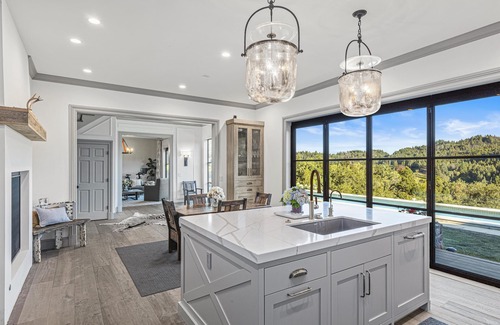 Napa House | Luxury Napa Country Estate w/pool & views!