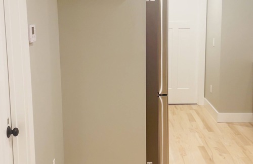 Montclair Condo | Luxury New-built - Beautiful 3 bedrooms+2 bathrooms Montclair Home